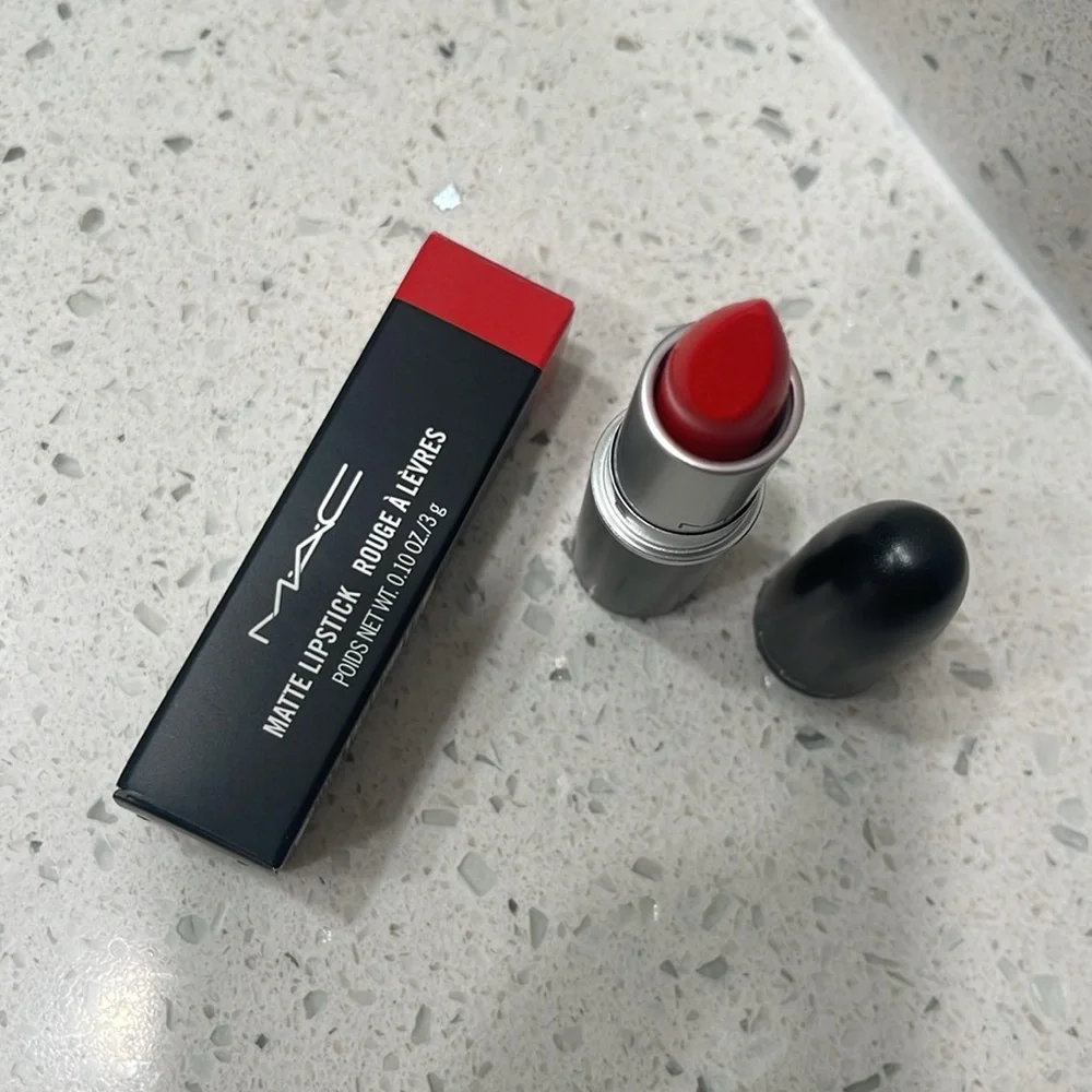 MAC Matte Lipstick - Picture 2 of 3